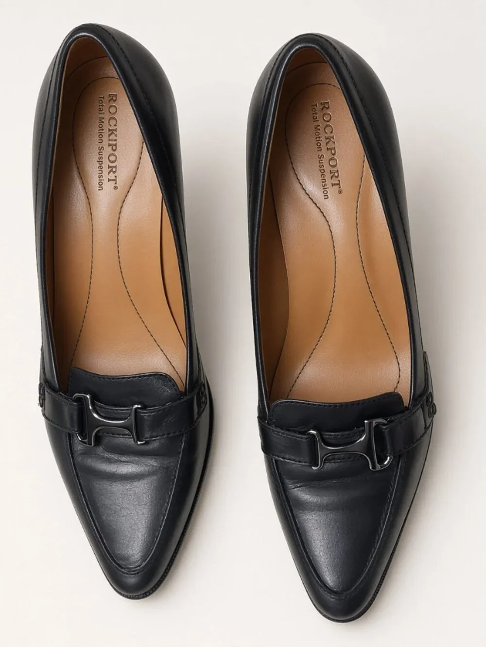 Rockport Total Motion Black Leather Bit Pumps SIZE 8